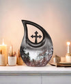 Snowflakes urn