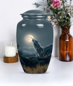 10-inch wolf howling memorial urn for burial, 