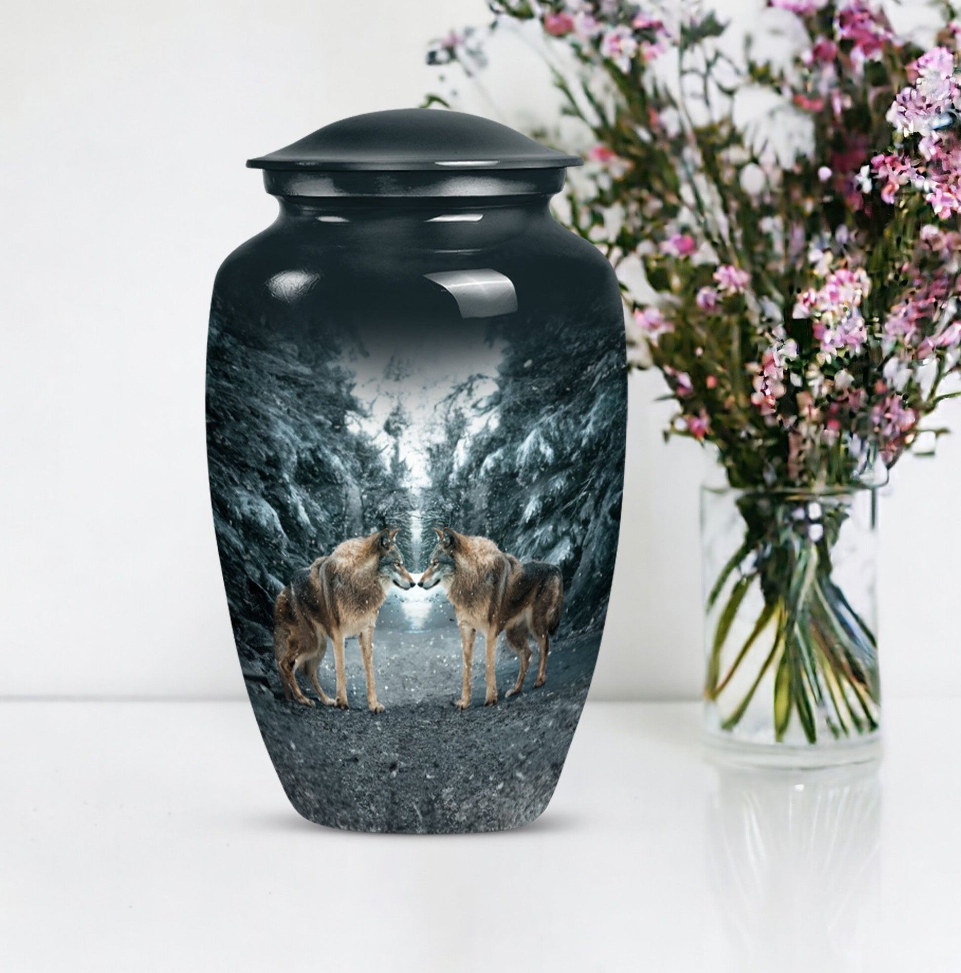 Wolf Howling Classic Urn, funeral urn for adult ashes