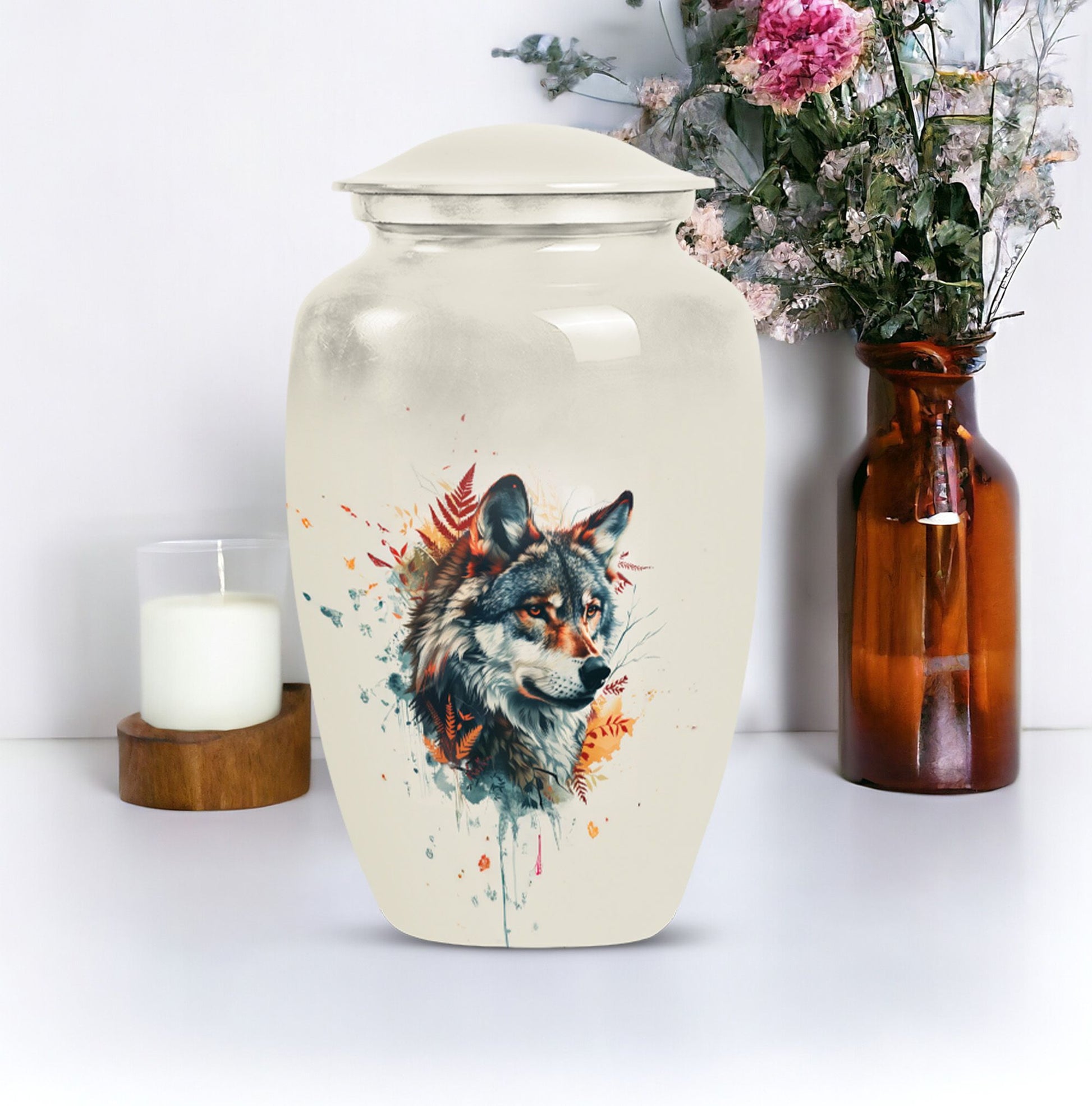 Classic 10-inch aluminum wolf howling urn,