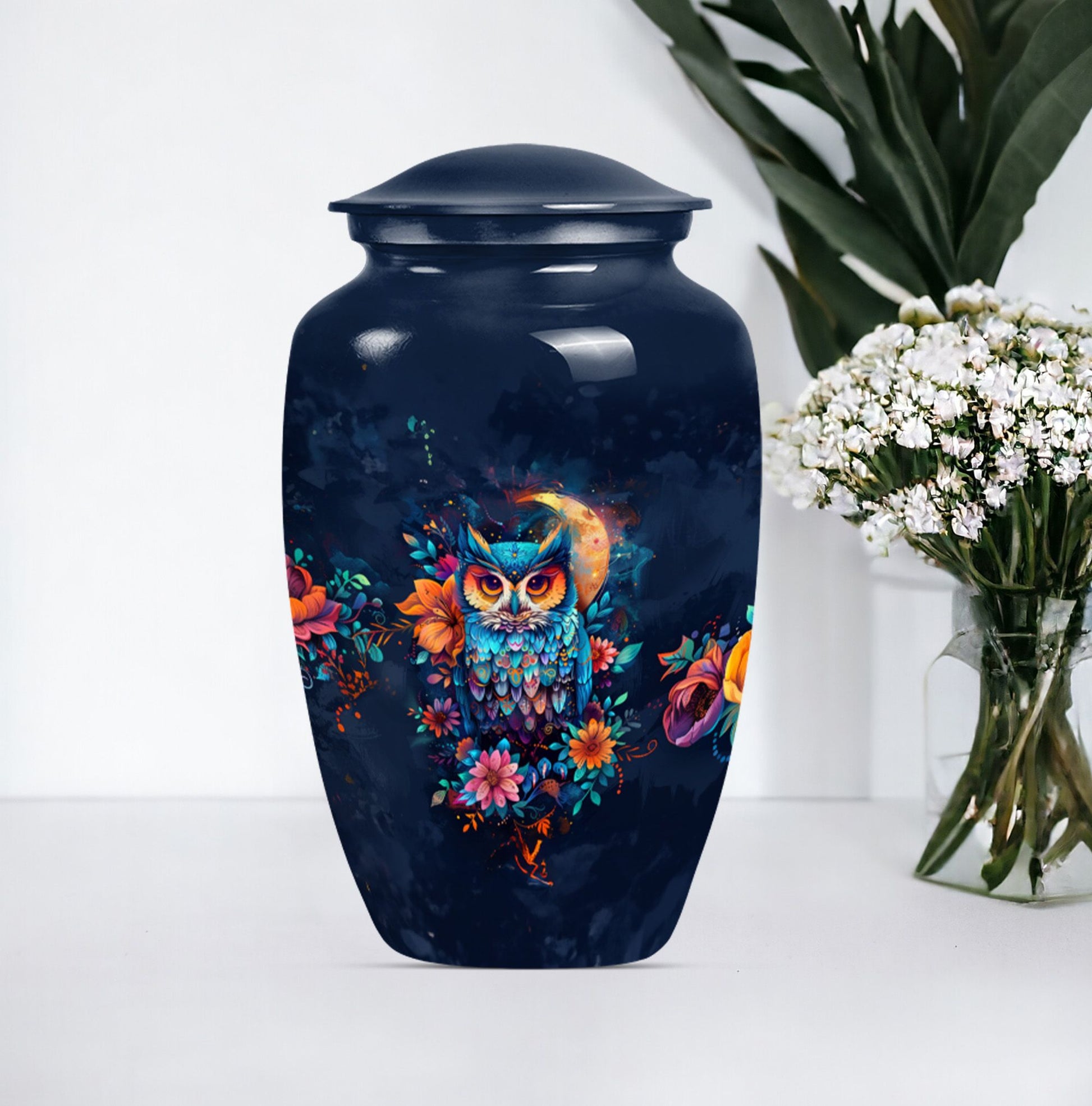 10 Inch classic owl urn