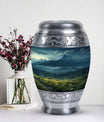 Small Mountain-themed Cremation Keepsake Urn, suitable for Ashes of Adult Male or Mom